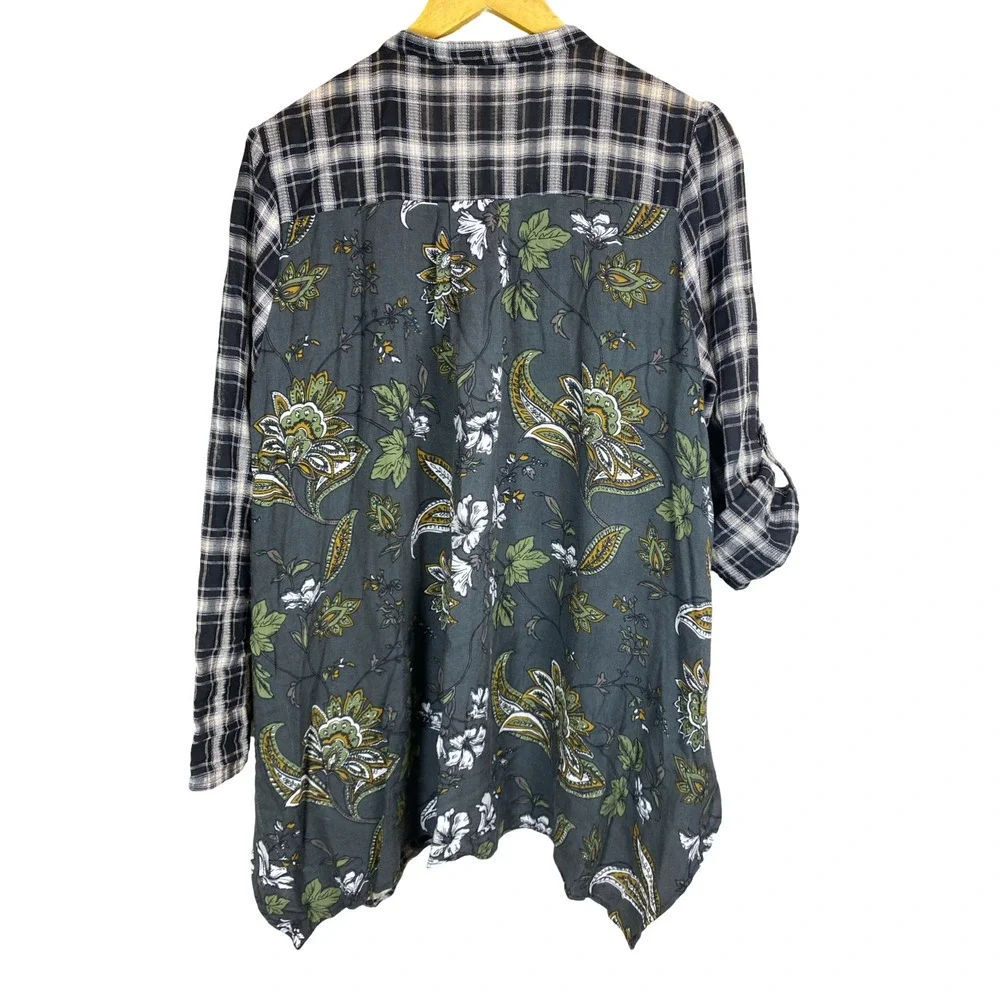 Andree by UNIT Plaid Floral Embroidered Long Tunic Top L Boho Paisley Lagenlook